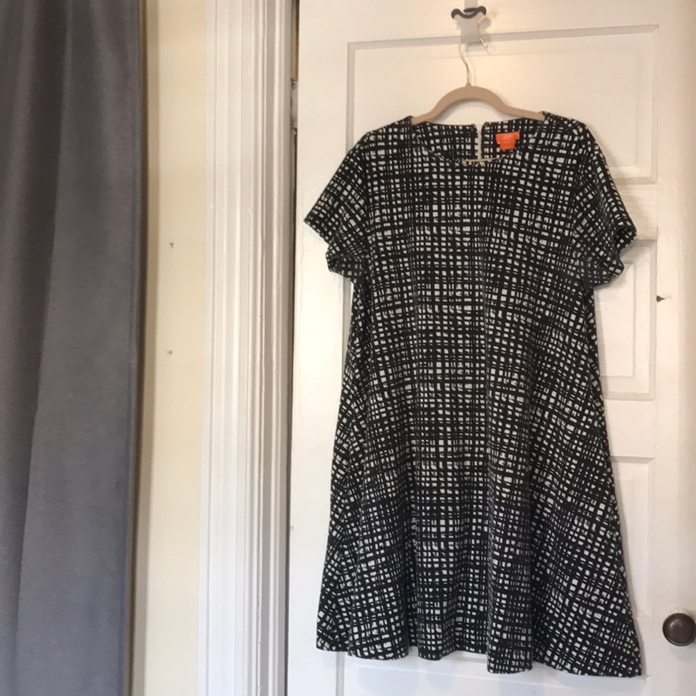 Joe Fresh Shift Dress With Pockets